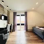 Panzió Miramar - Parking, Wi-fi, Kuchnia Ogolnodostepna (adults Only) 3*
