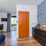 Miramar - Parking, Wi-fi, Kuchnia Ogolnodostepna (adults Only) Krynica Morska