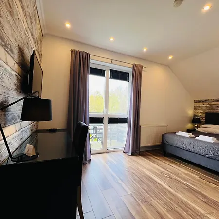 Bed & Breakfast Miramar - Parking, Wi-fi, Kuchnia Ogolnodostepna (adults Only) Krynica Morska