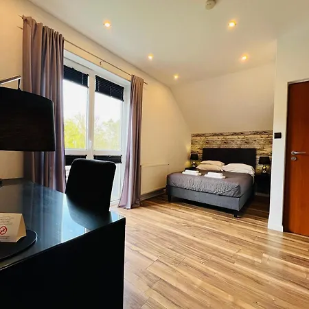 Miramar - Parking, Wi-fi, Kuchnia Ogolnodostepna (adults Only) 3* Krynica Morska