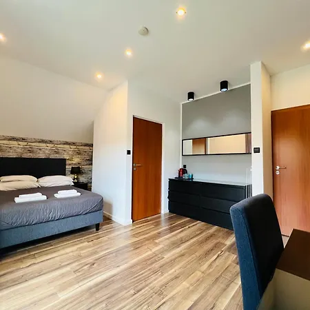 Bed & Breakfast Miramar - Parking, Wi-fi, Kuchnia Ogolnodostepna (adults Only)
