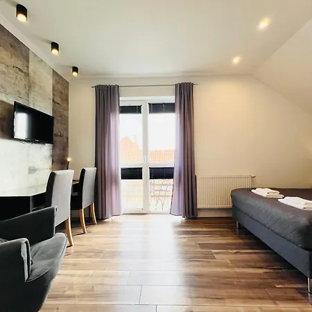 Bed & Breakfast Miramar - Parking, Wi-fi, Kuchnia Ogolnodostepna (adults Only) 3*
