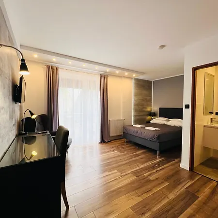 Miramar Pensjonat- Adults Only -kuchnia, Parking-grupa Hotelowa Plazowelove Krynica Morska