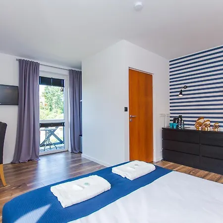 Miramar - Parking, Wi-fi, Kuchnia Ogolnodostepna (adults Only) 3*
