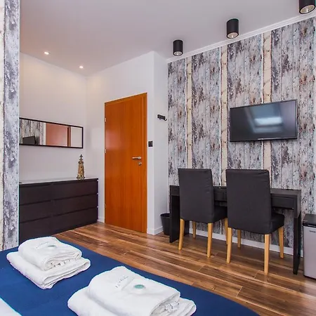 Miramar - Parking, Wi-fi, Kuchnia Ogolnodostepna (adults Only) 3* Krynica Morska