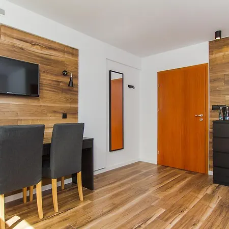 Bed & Breakfast Miramar Pensjonat- Adults Only -kuchnia, Parking-grupa Hotelowa Plazowelove Krynica Morska
