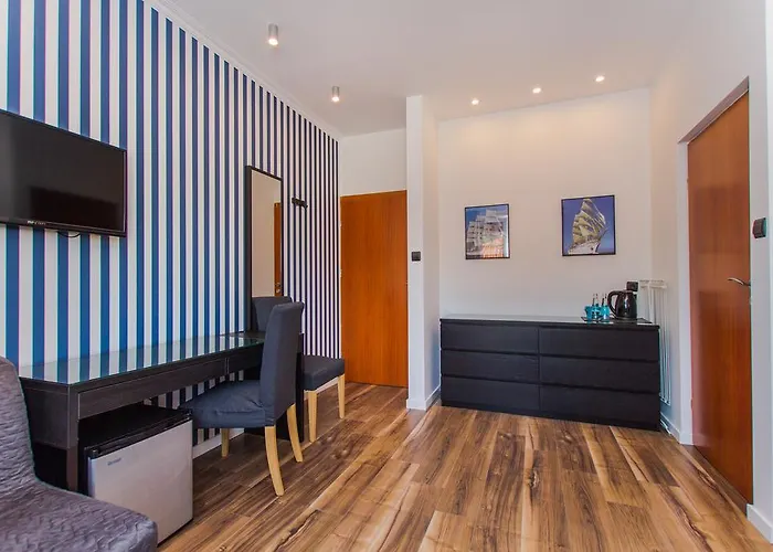 Smart - Miramar (adults Only) Bed & Breakfast 3*